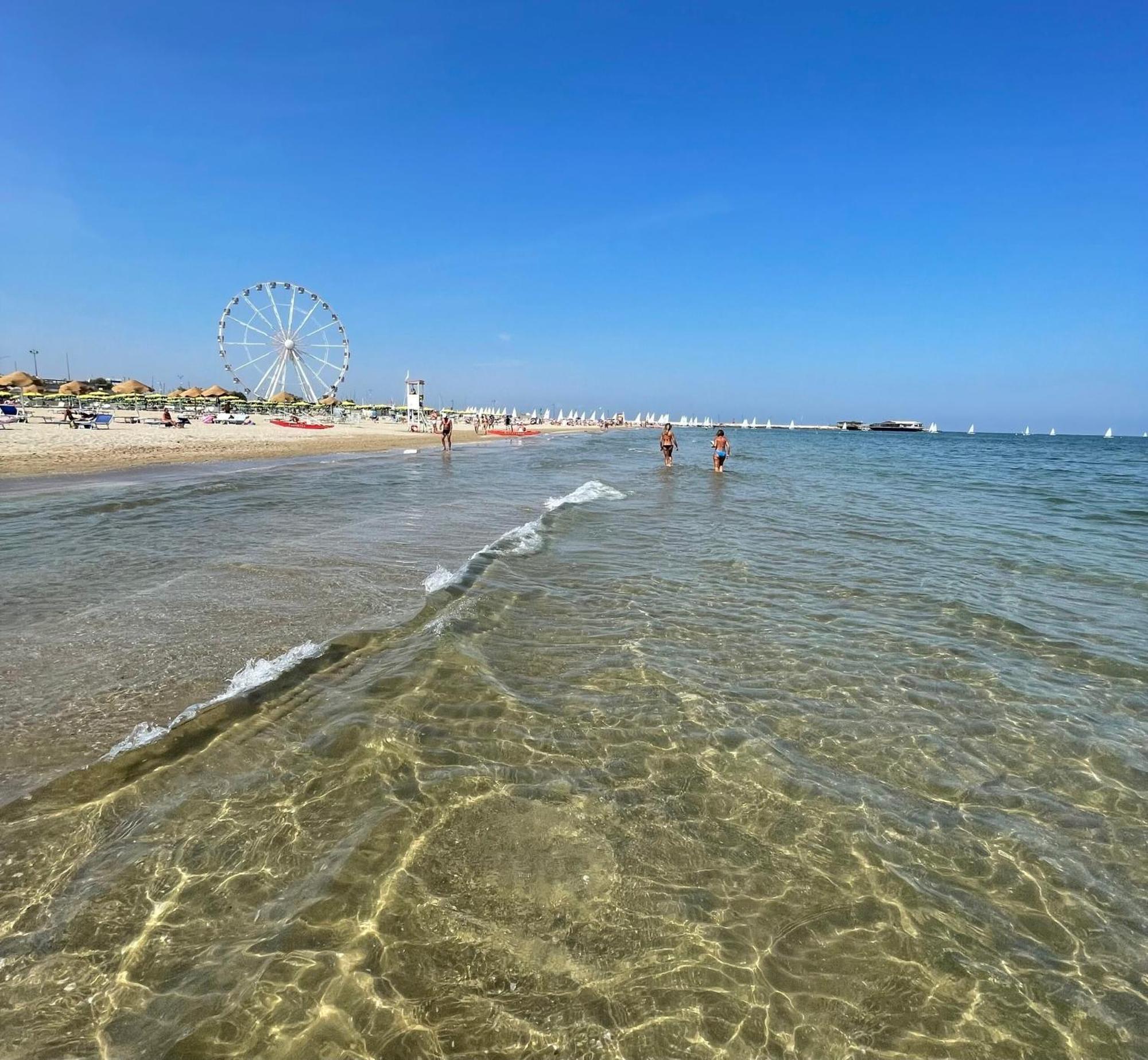 Hotel Bel Sogno Rimini Bagian luar foto