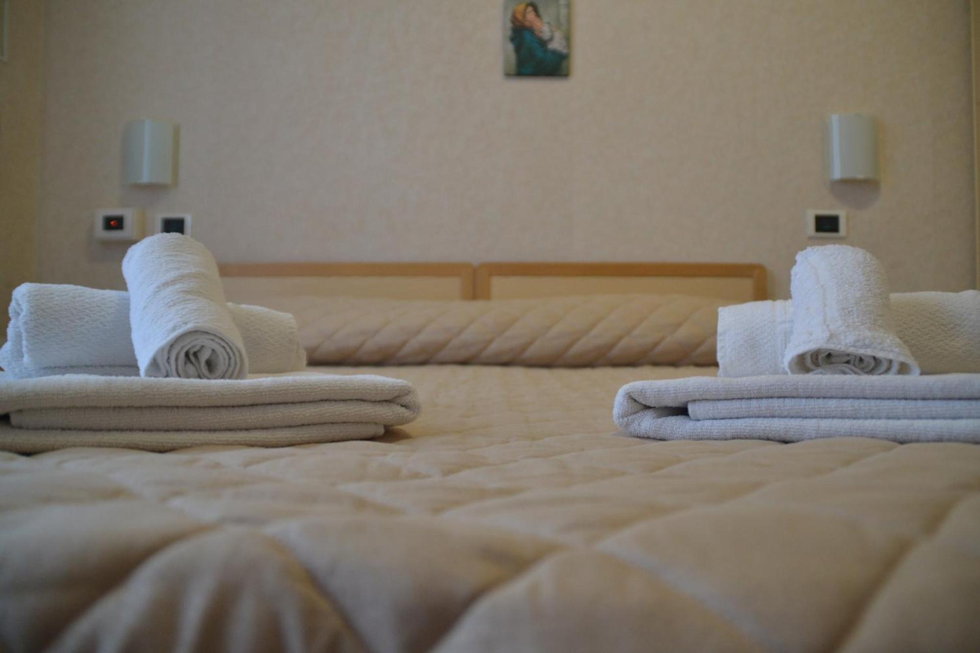 Hotel Bel Sogno Rimini Bagian luar foto